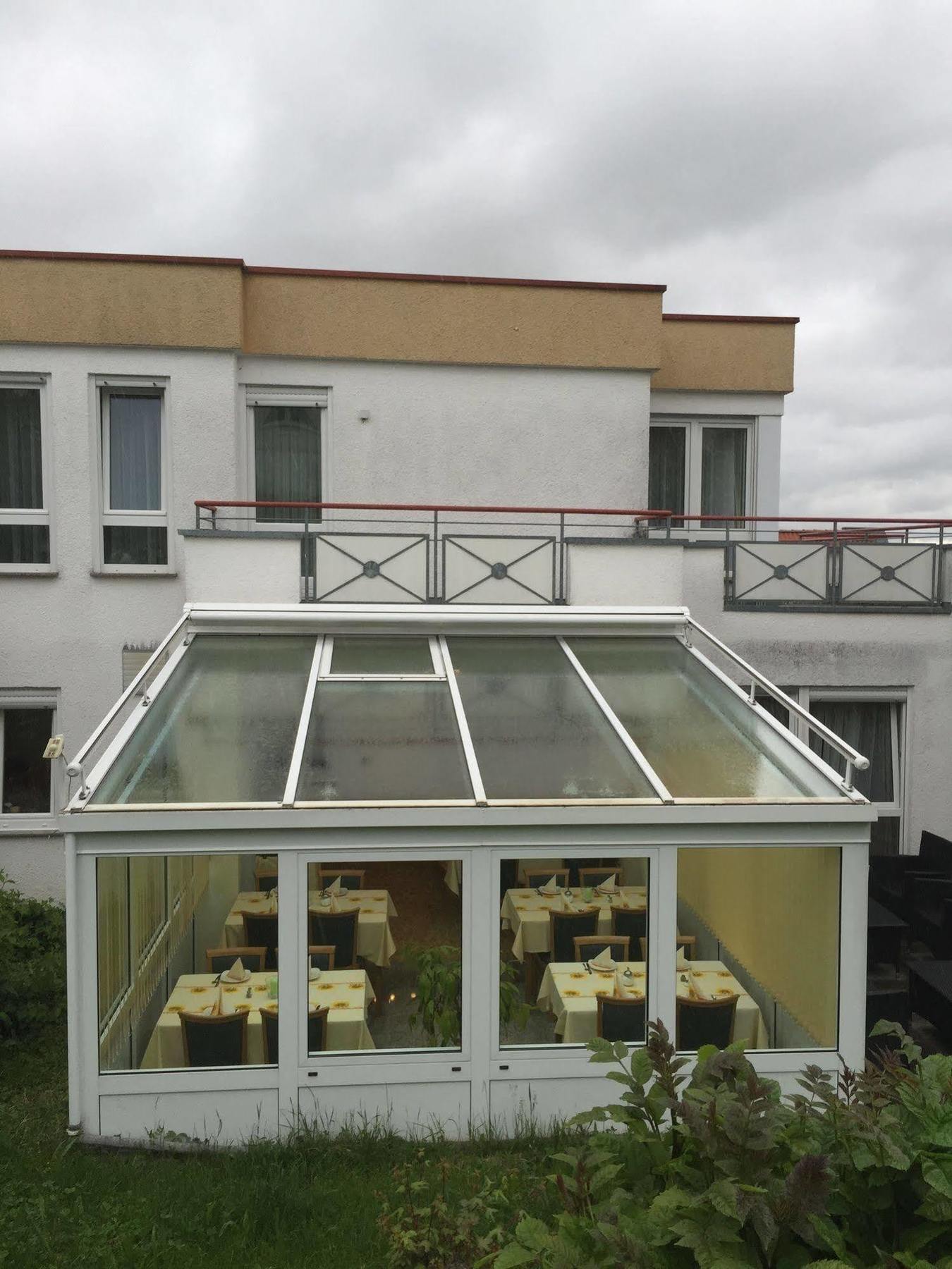 Airport-Hotel Stetten Leinfelden-Echterdingen Exterior photo
